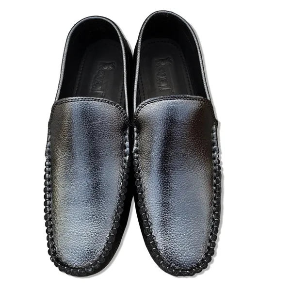 black-moccasin-leather-loafer-for-men-4