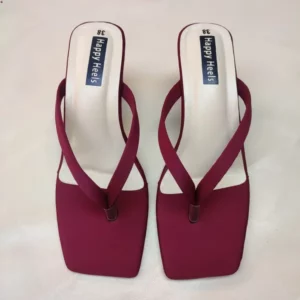 ladies-stylish-flip-flop-sandal